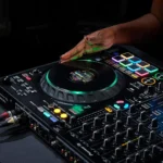 Pioneer DJ DDJ-FLX10 4-deck DJ Controller - Image 8